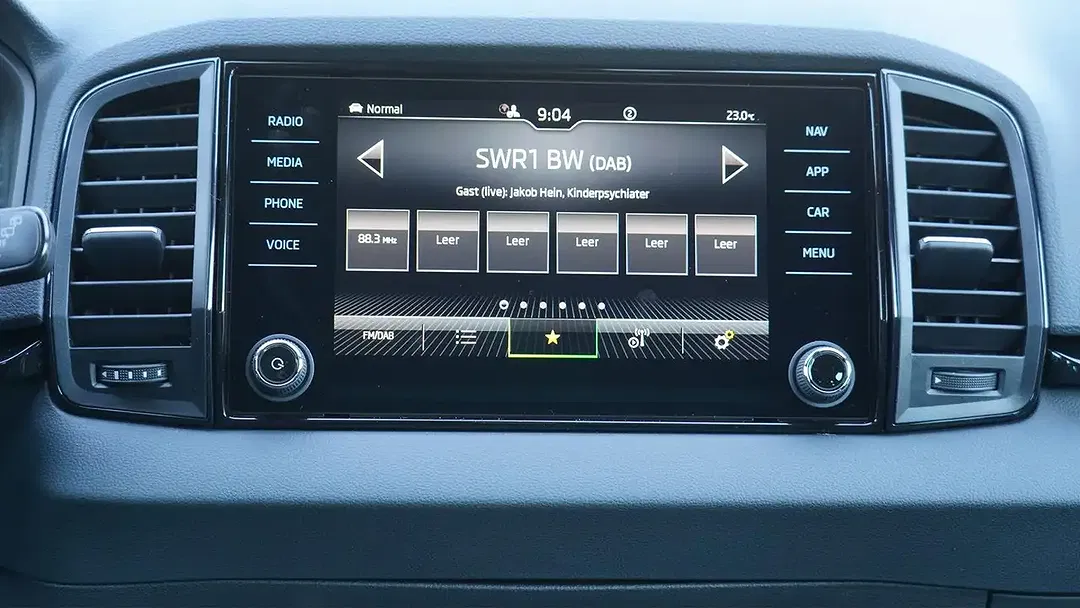 Skoda Karoq - Thumbnail 11