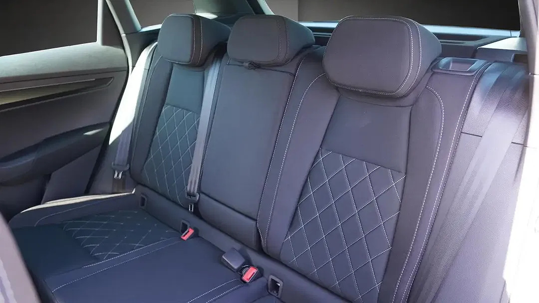 Skoda Karoq - Thumbnail 13