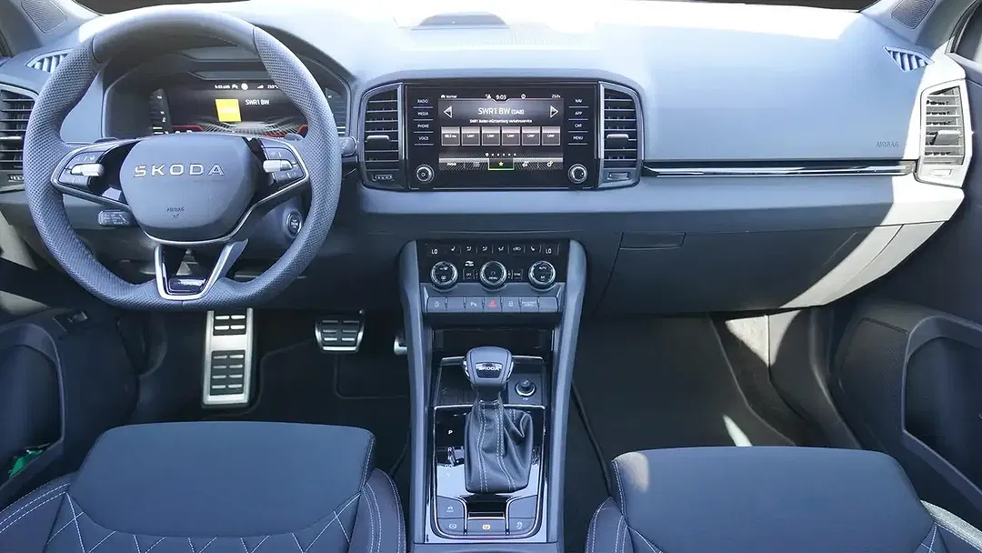 Skoda Karoq - Thumbnail 6