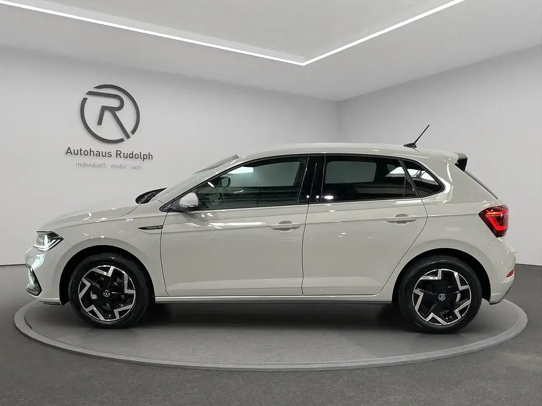 Volkswagen Polo - Thumbnail 11