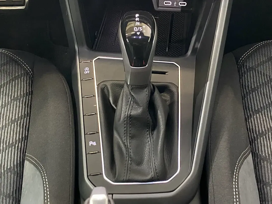 Volkswagen Polo - Thumbnail 7