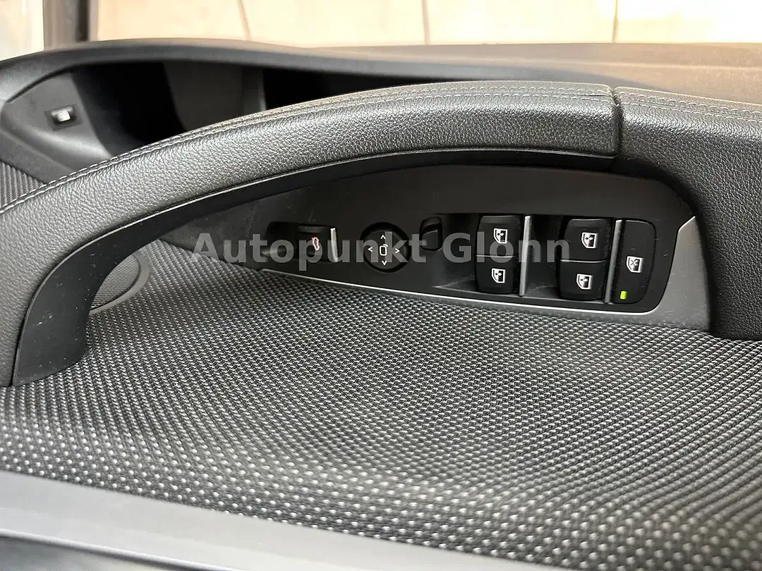 BMW X3 - Thumbnail 13