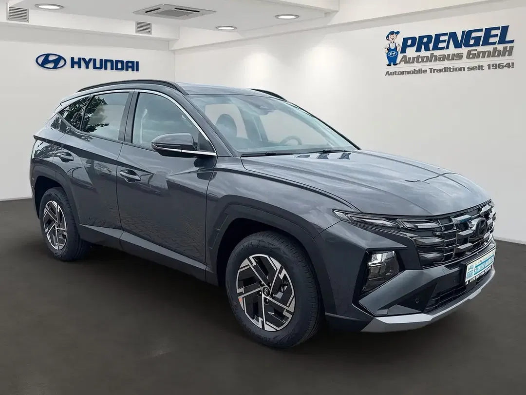 Hyundai TUCSON - Thumbnail 2