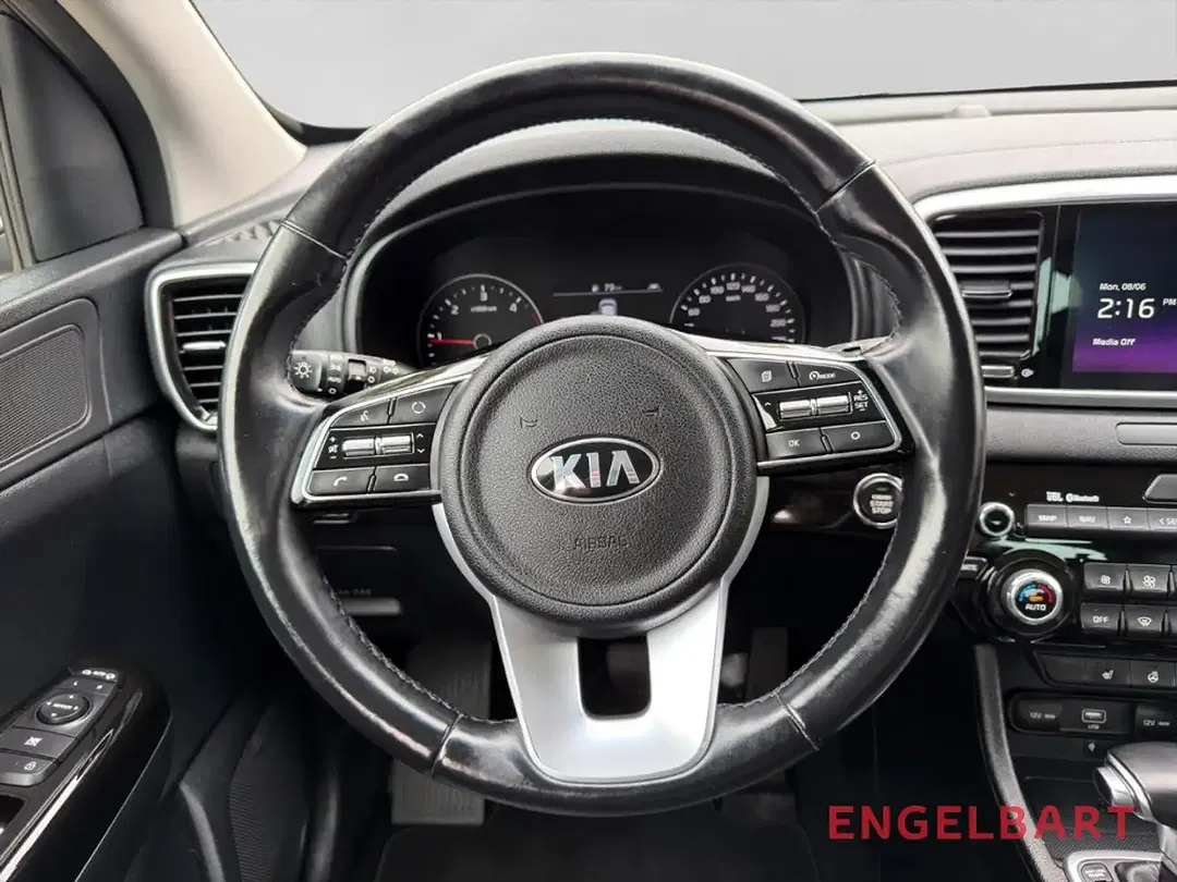 Kia Sportage - Thumbnail 8