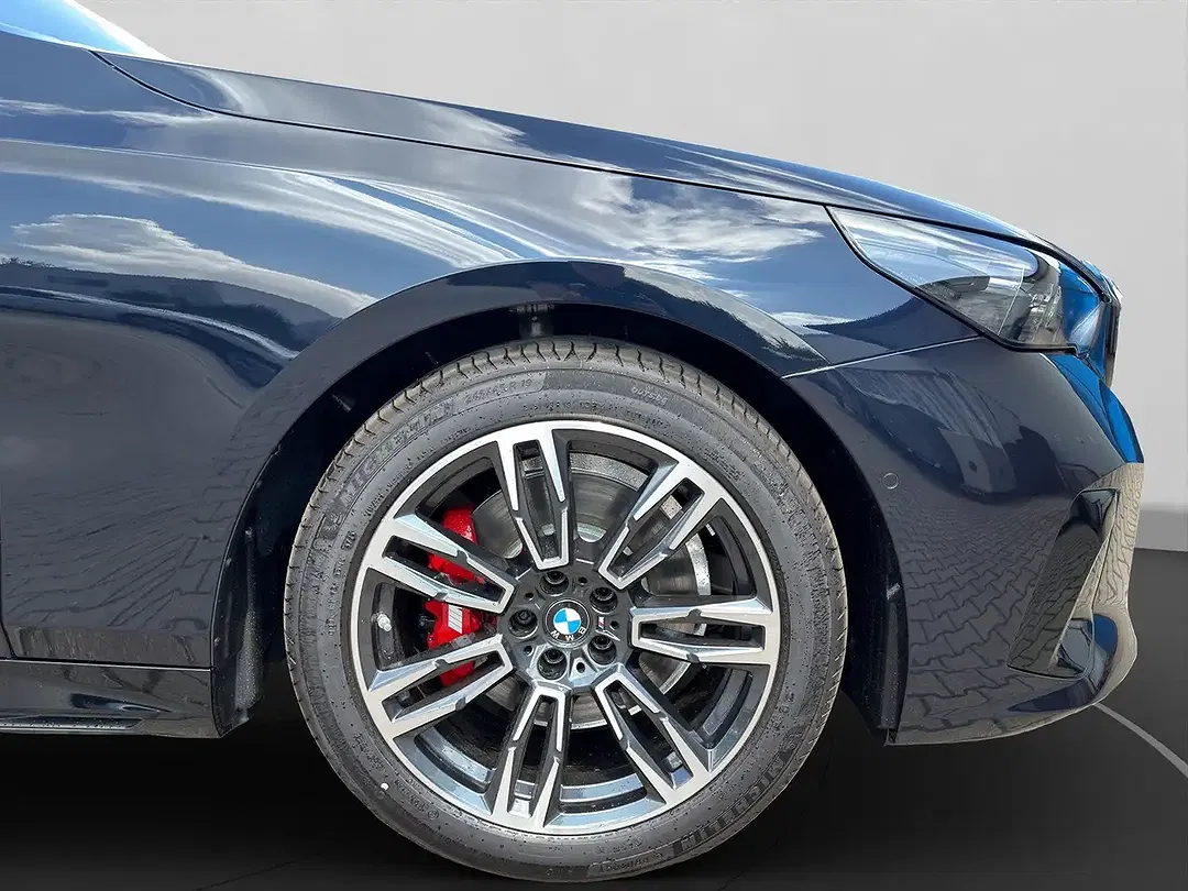 BMW 520 - Thumbnail 11