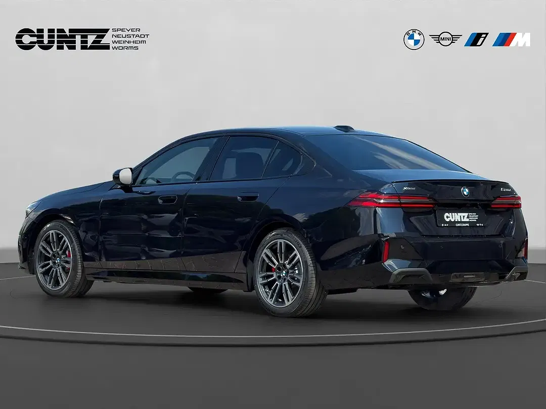 BMW 520 - Thumbnail 7