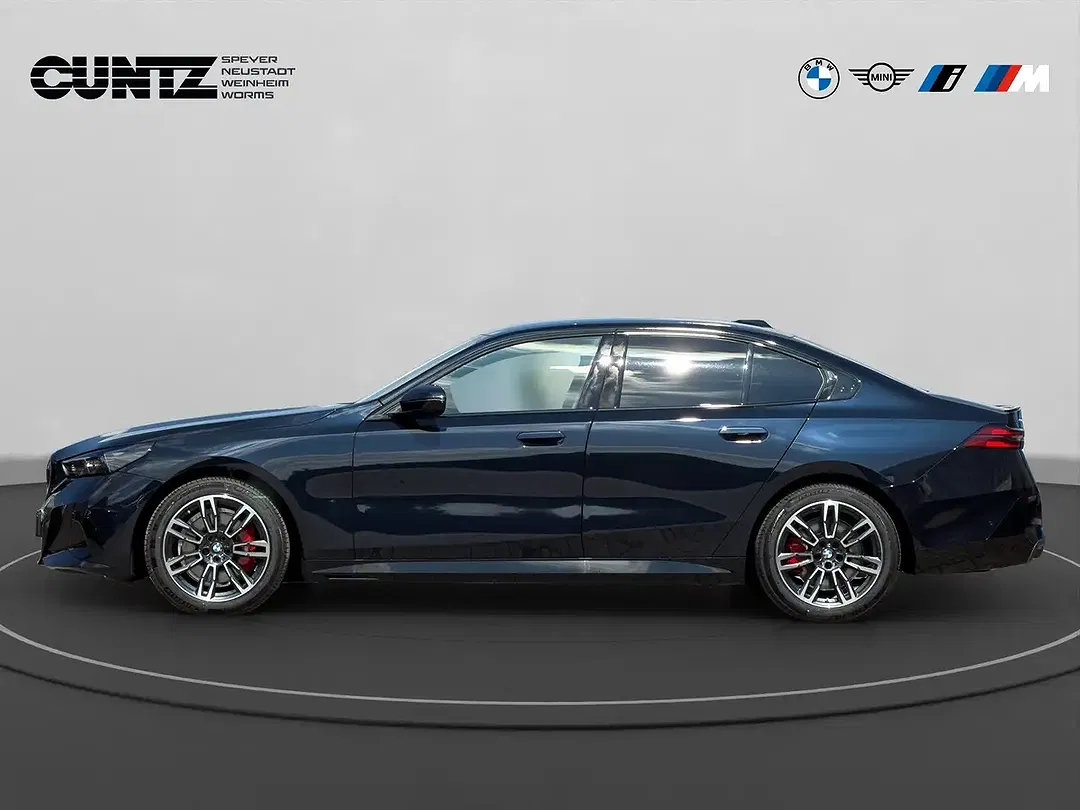 BMW 520 - Thumbnail 8