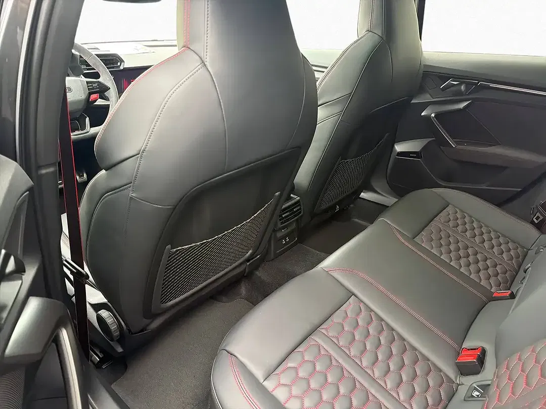 Audi RS3 - Thumbnail 10