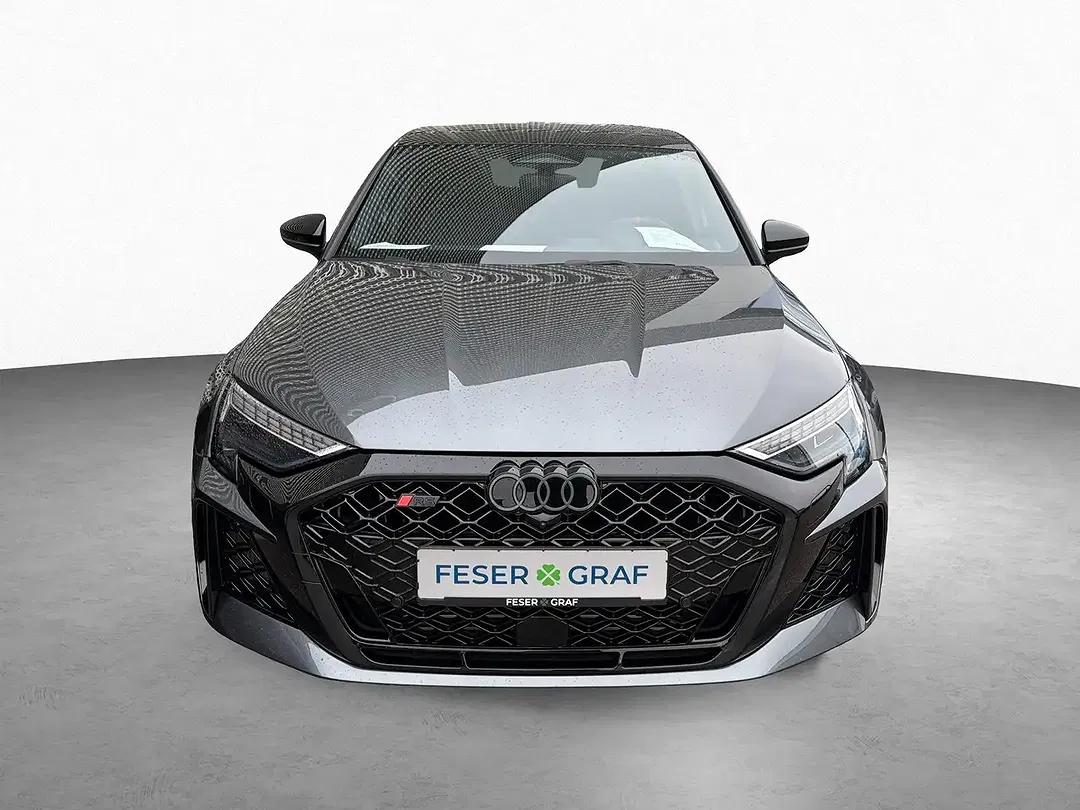 Audi RS3 - Thumbnail 2