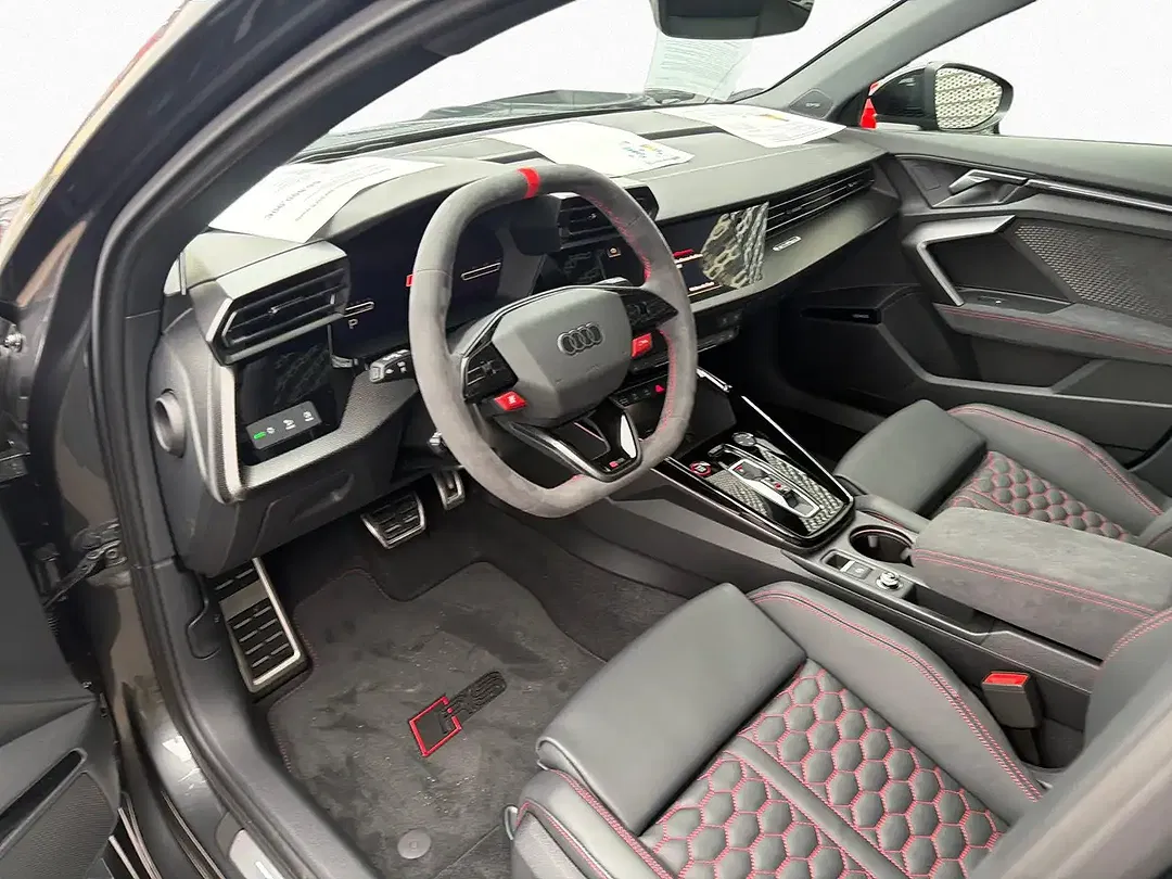 Audi RS3 - Thumbnail 7