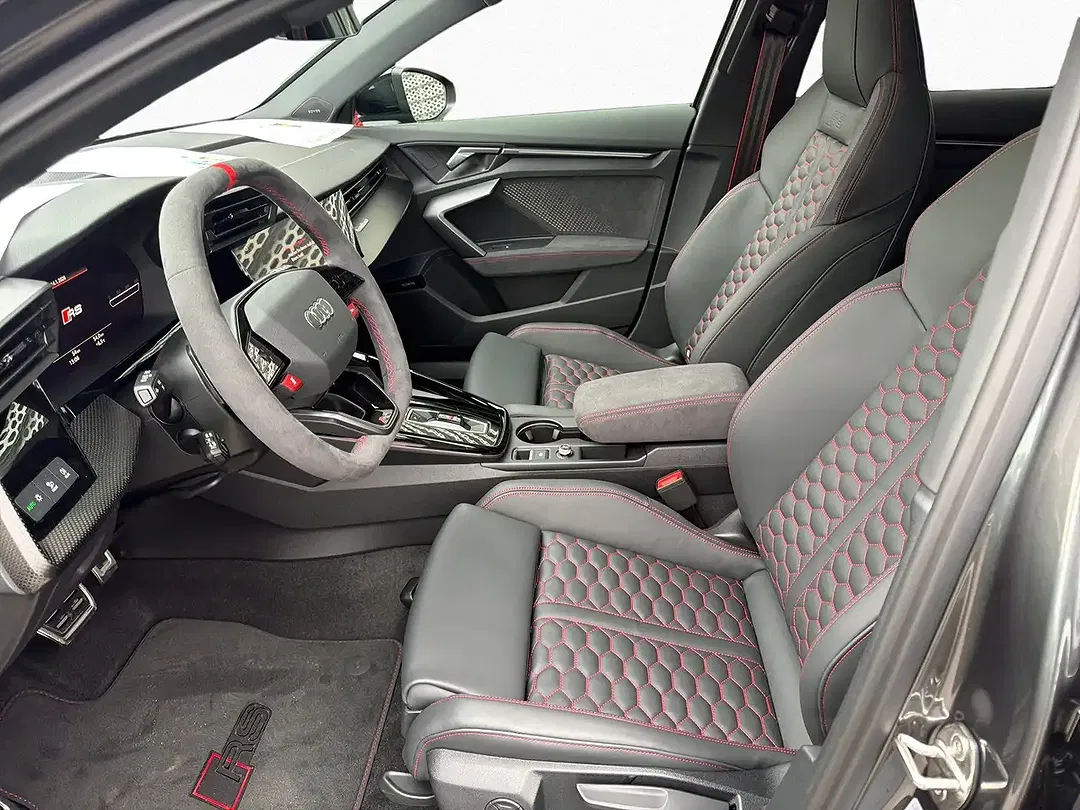 Audi RS3 - Thumbnail 8