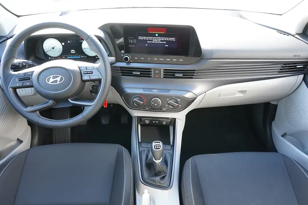 Hyundai i20 - Thumbnail 11
