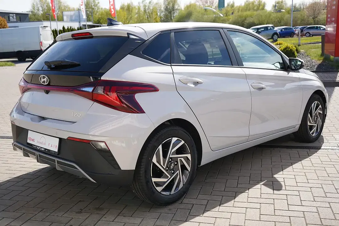 Hyundai i20 - Thumbnail 5