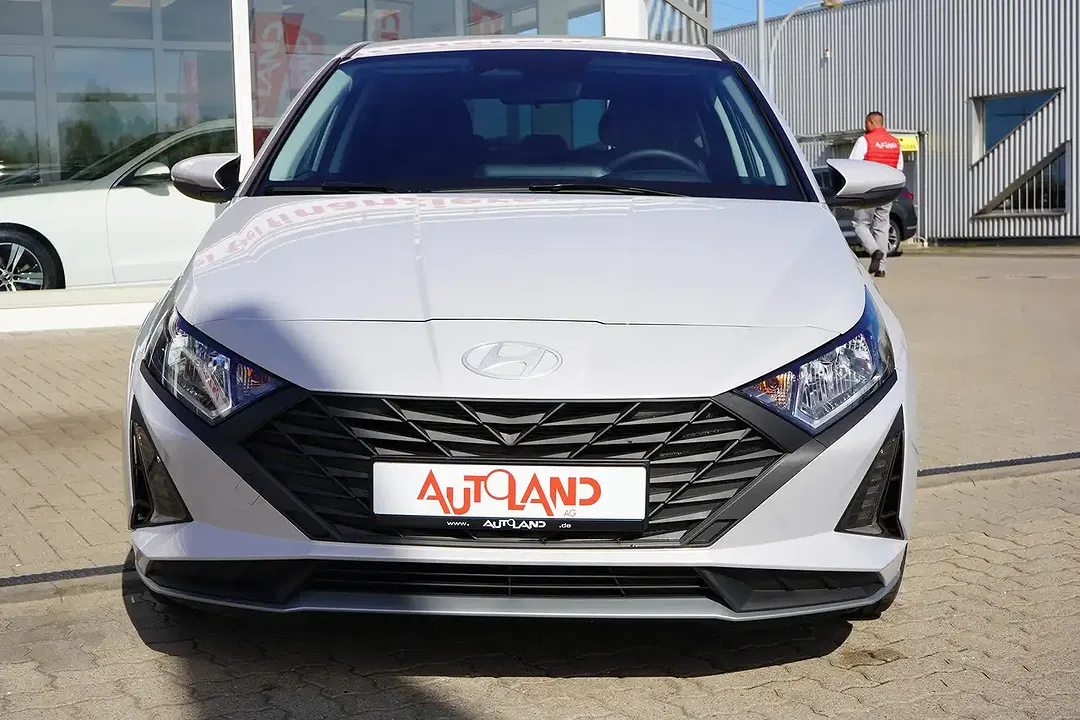 Hyundai i20 - Thumbnail 8