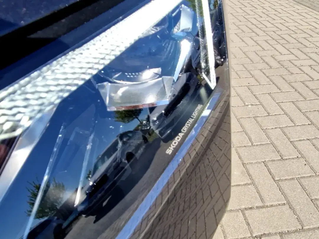 Skoda Octavia - Thumbnail 12