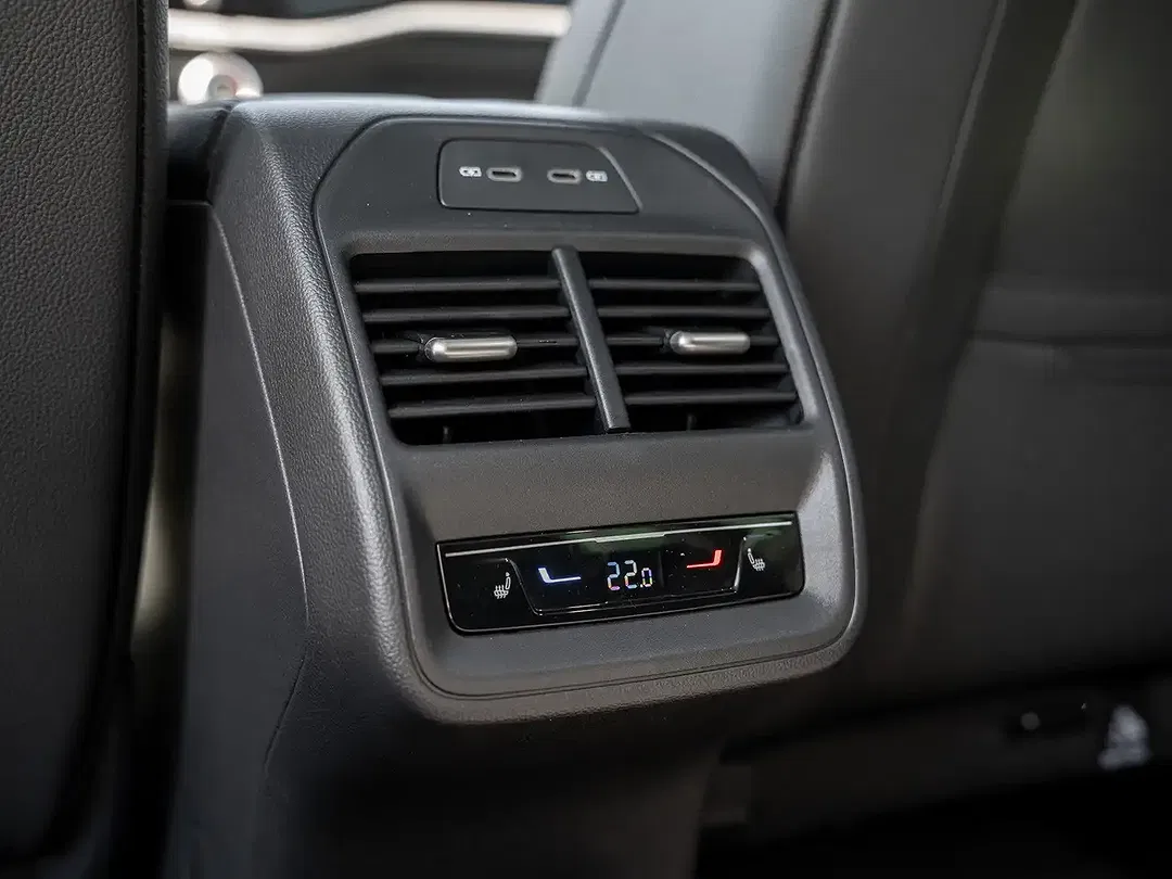 Skoda Superb - Thumbnail 8