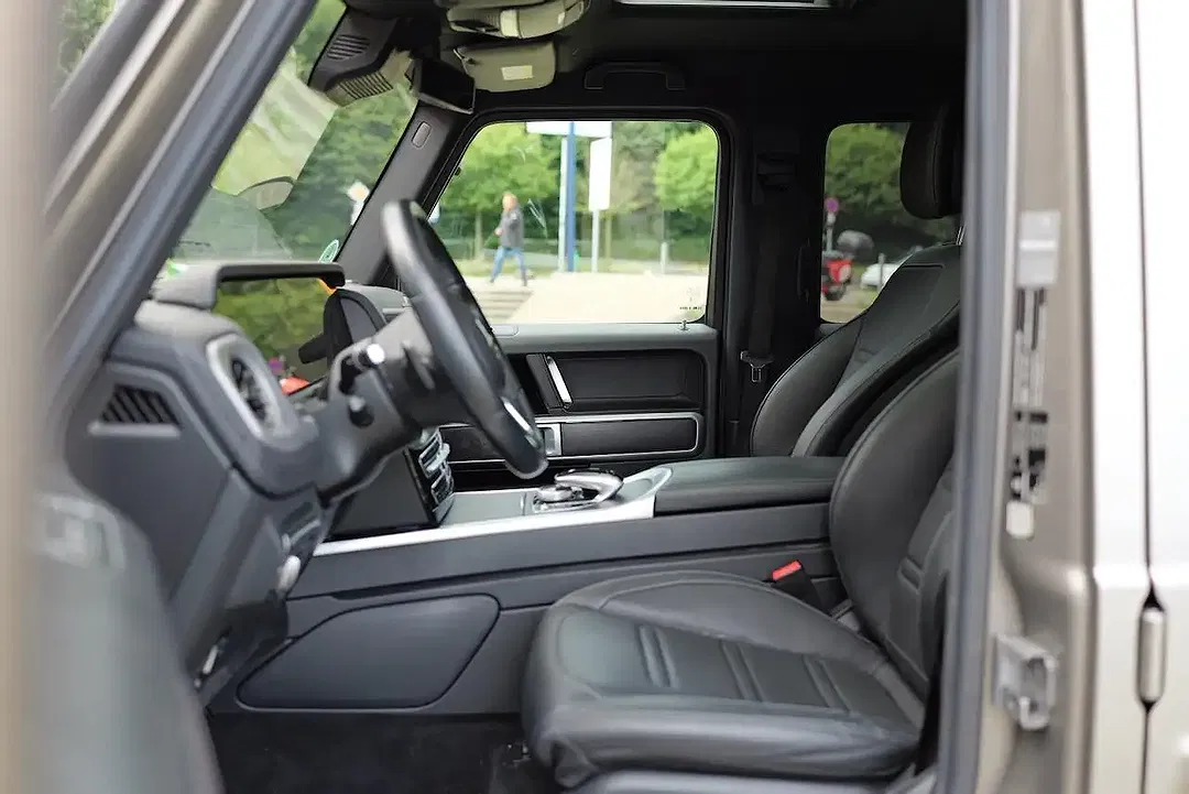 Mercedes-Benz G 500 - Thumbnail 9