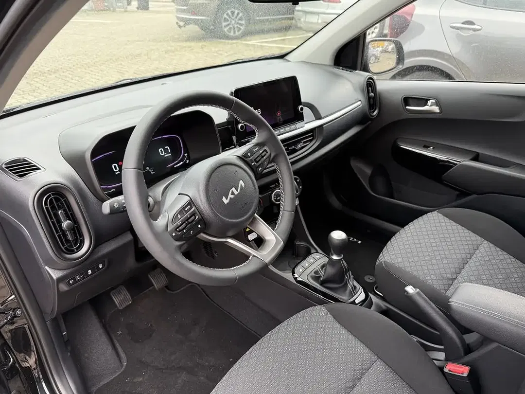 Kia Picanto - Thumbnail 11