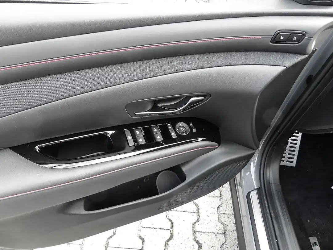 Hyundai TUCSON - Thumbnail 7