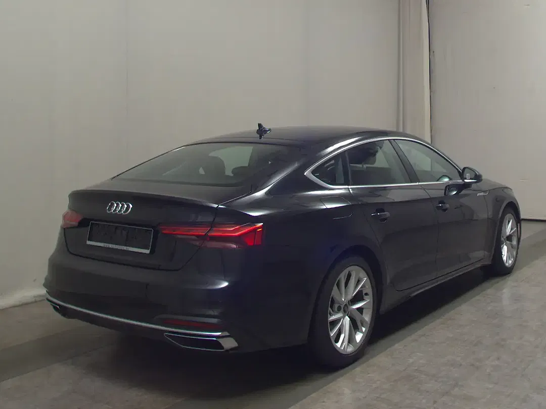 Audi A5 - Thumbnail 3