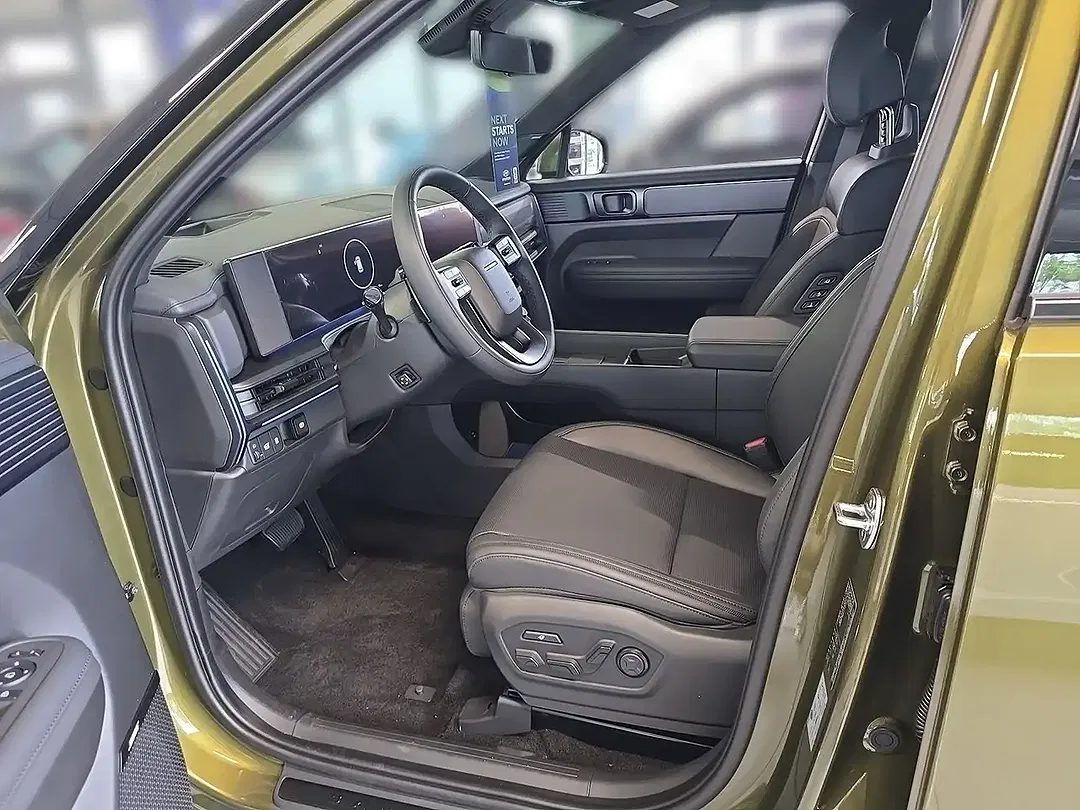 Hyundai SANTA FE - Thumbnail 7
