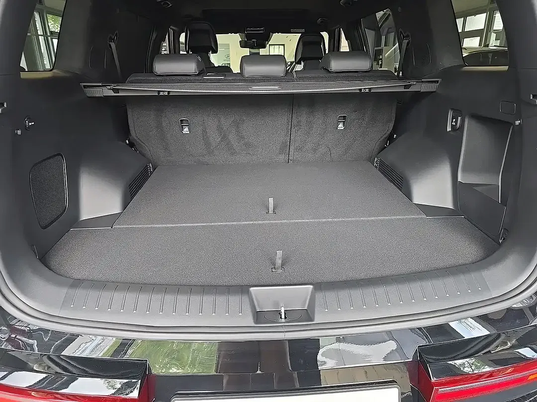 Hyundai SANTA FE - Thumbnail 8