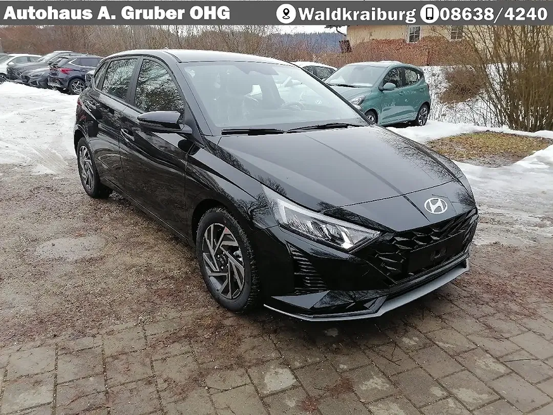Hyundai i20 - Thumbnail 1