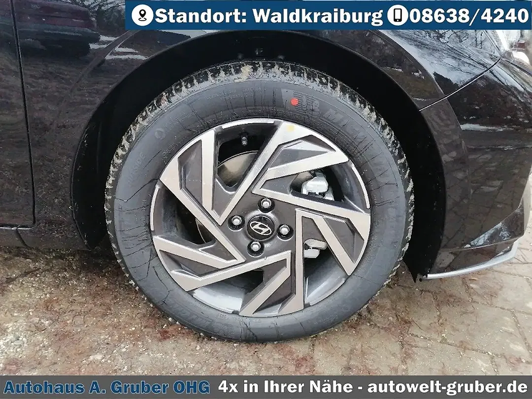 Hyundai i20 - Thumbnail 10