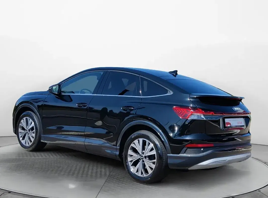 Audi Q4 e-tron - Thumbnail 2
