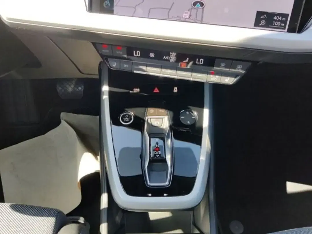 Audi Q4 e-tron - Thumbnail 8