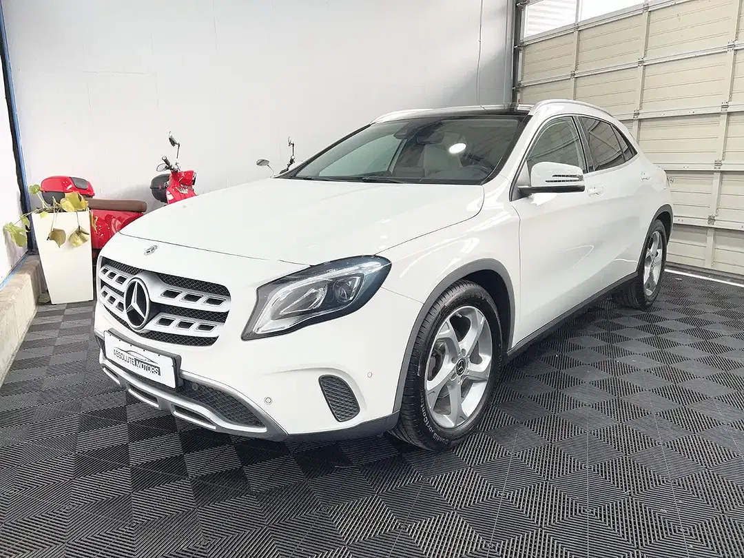 Mercedes-Benz GLA 180 Urban
