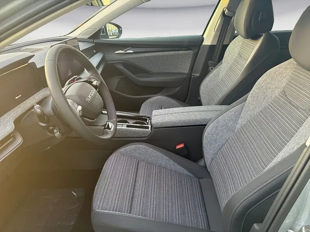 Skoda Superb - Thumbnail 7