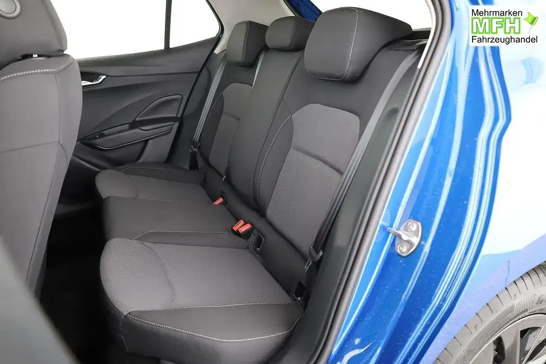 Skoda Fabia - Thumbnail 10