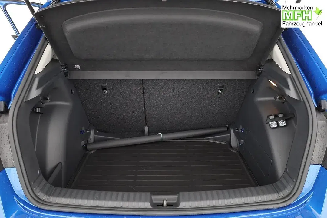 Skoda Fabia - Thumbnail 11