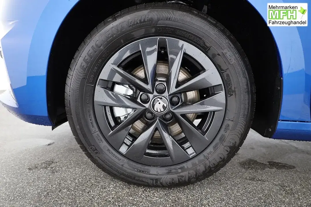 Skoda Fabia - Thumbnail 12
