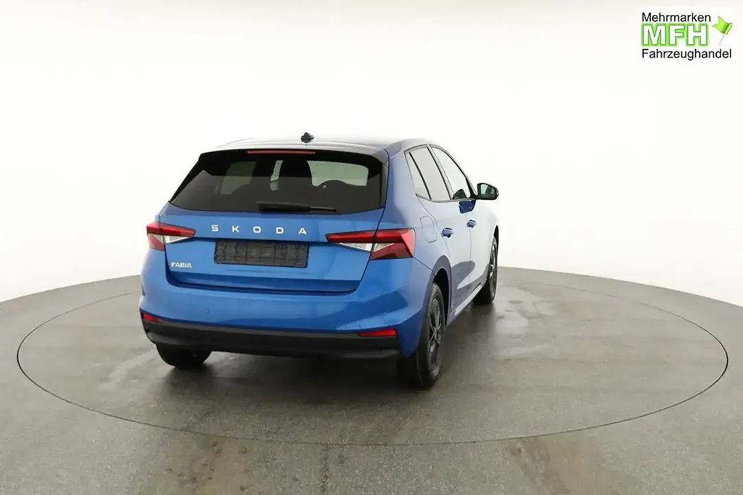 Skoda Fabia - Thumbnail 14