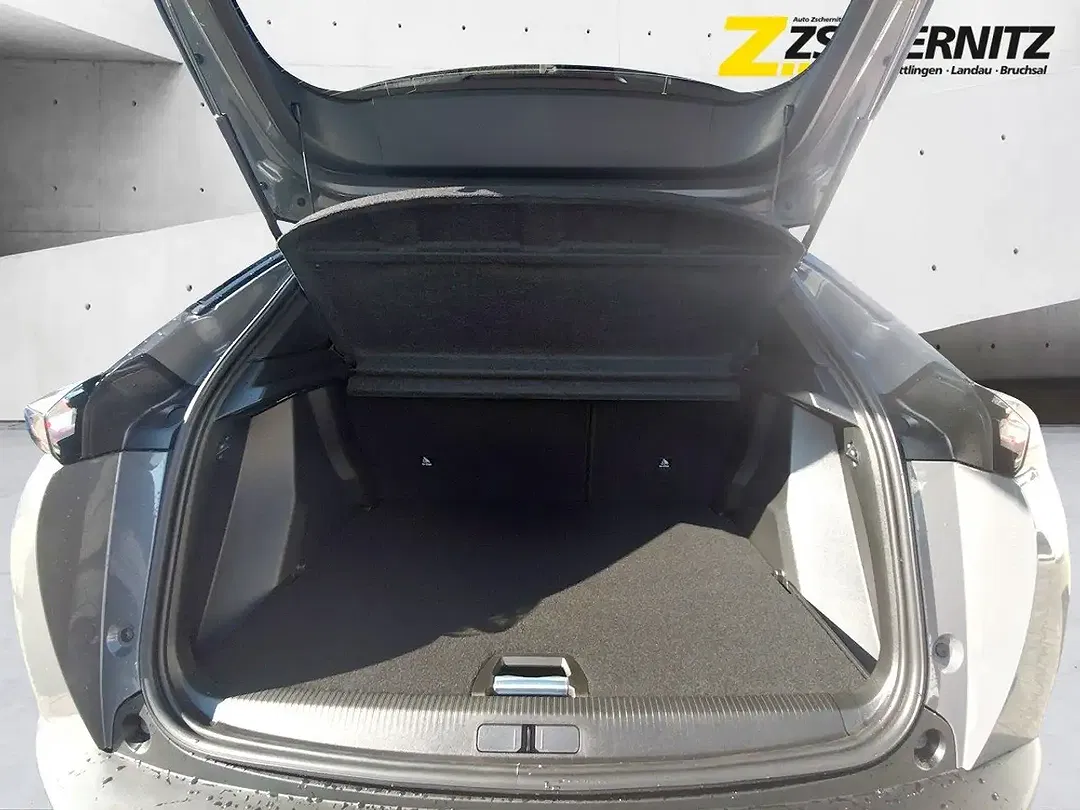 Peugeot 2008 - Thumbnail 5