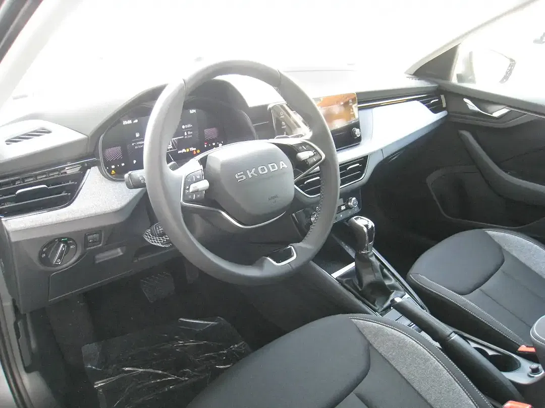 Skoda Scala - Thumbnail 11