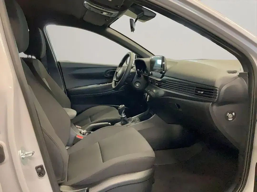 Hyundai i20 - Thumbnail 14