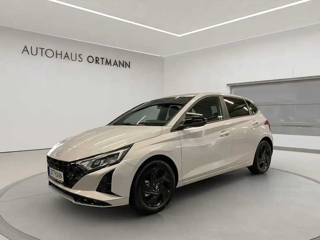 Hyundai i20 - Thumbnail 3