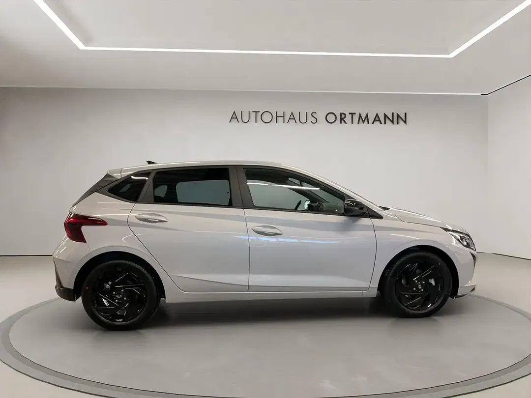 Hyundai i20 - Thumbnail 8