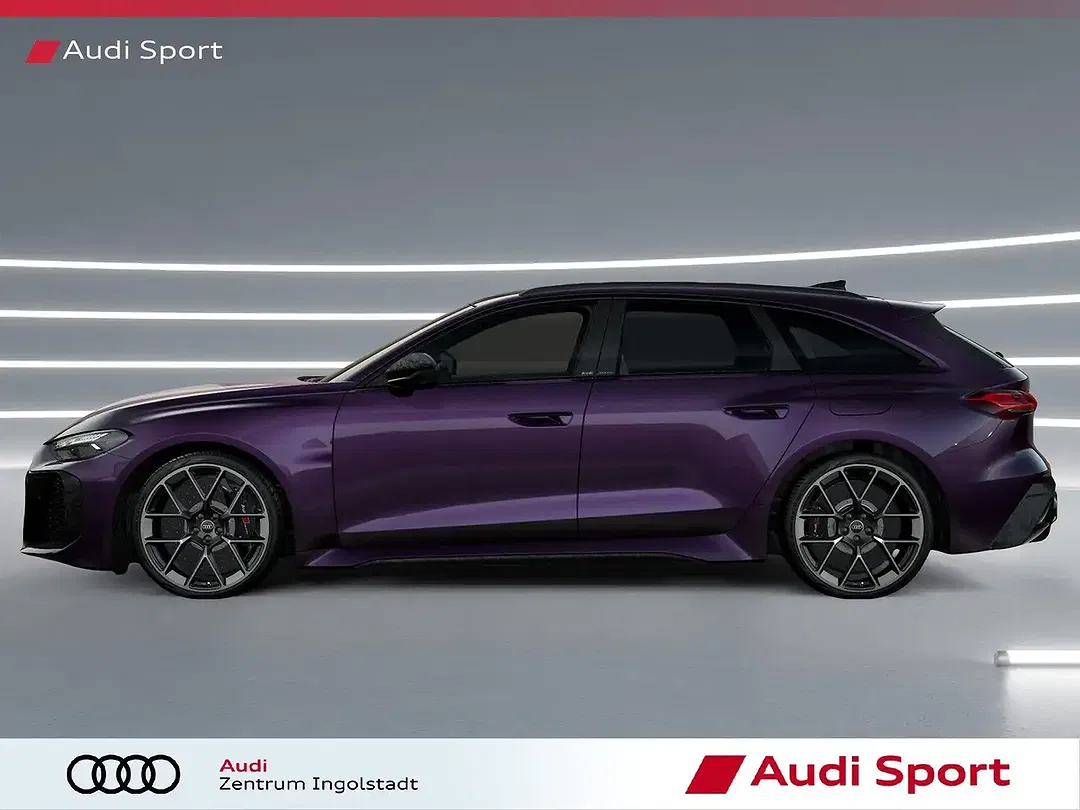 Audi RS5 - Thumbnail 3