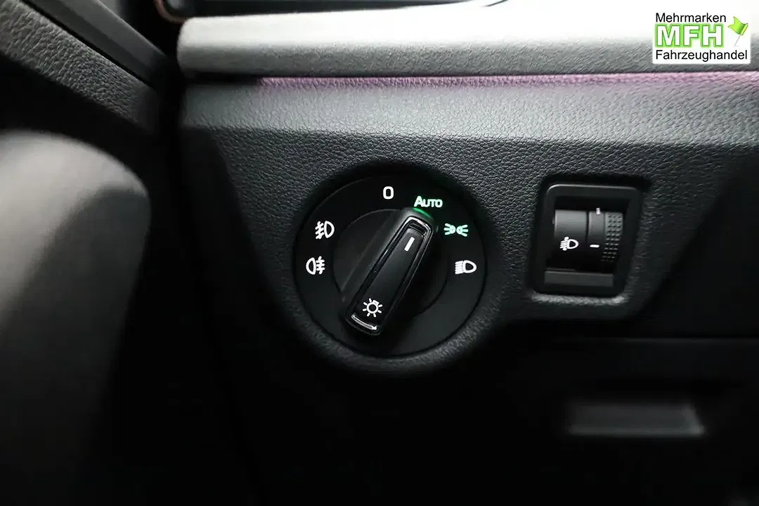 Skoda Kamiq - Thumbnail 8