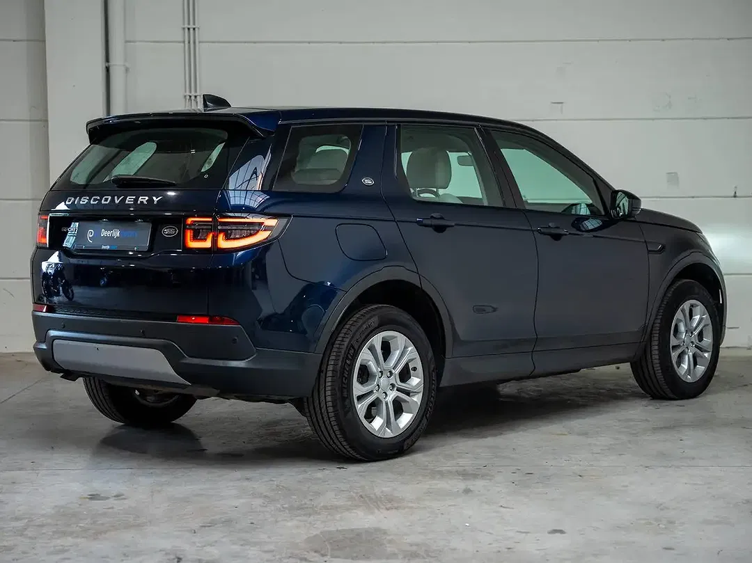 Land Rover Discovery Sport - Thumbnail 5
