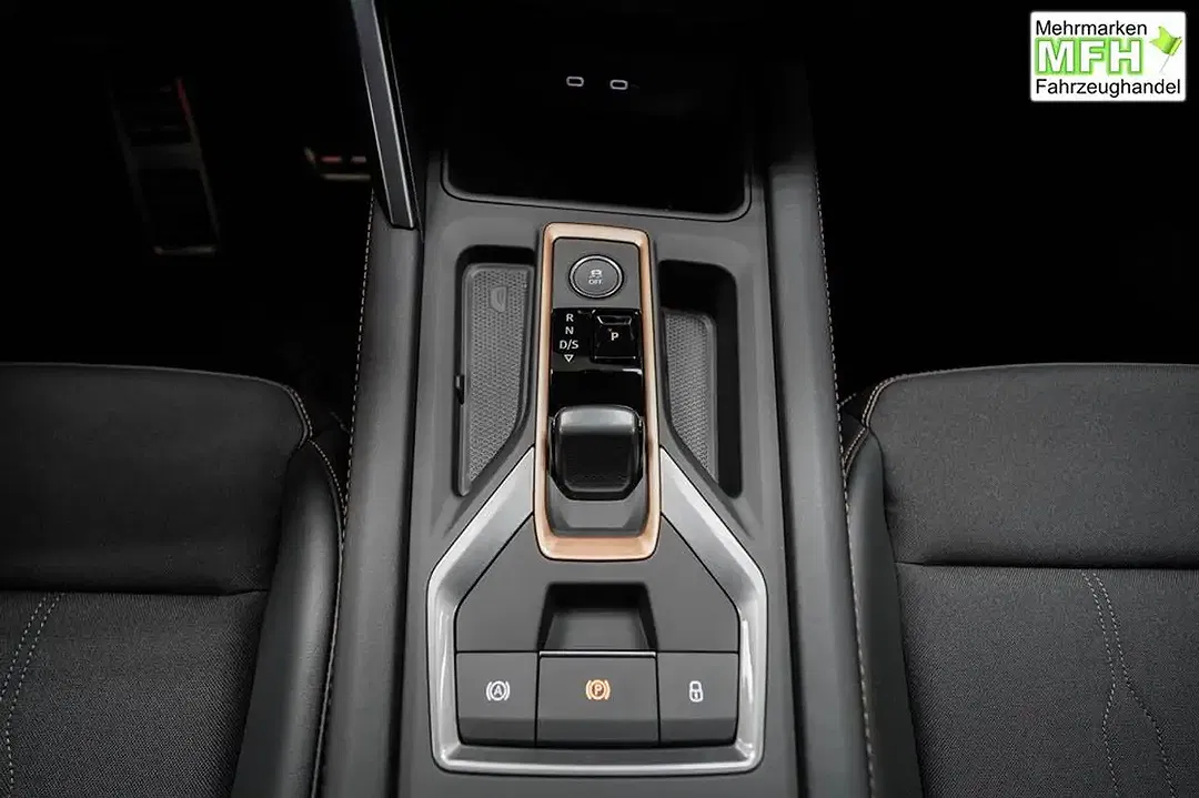 CUPRA Leon - Thumbnail 12