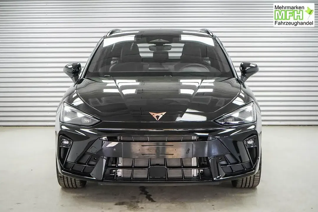CUPRA Leon - Thumbnail 2