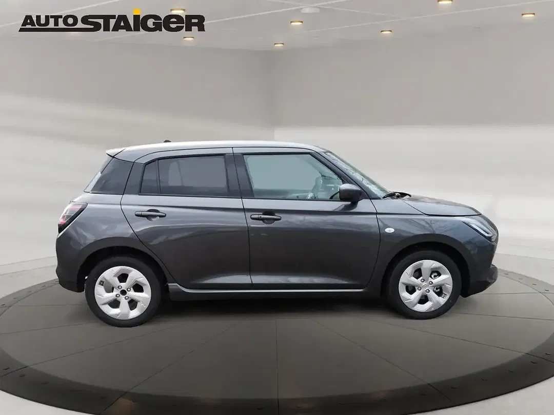 Suzuki Swift - Thumbnail 4