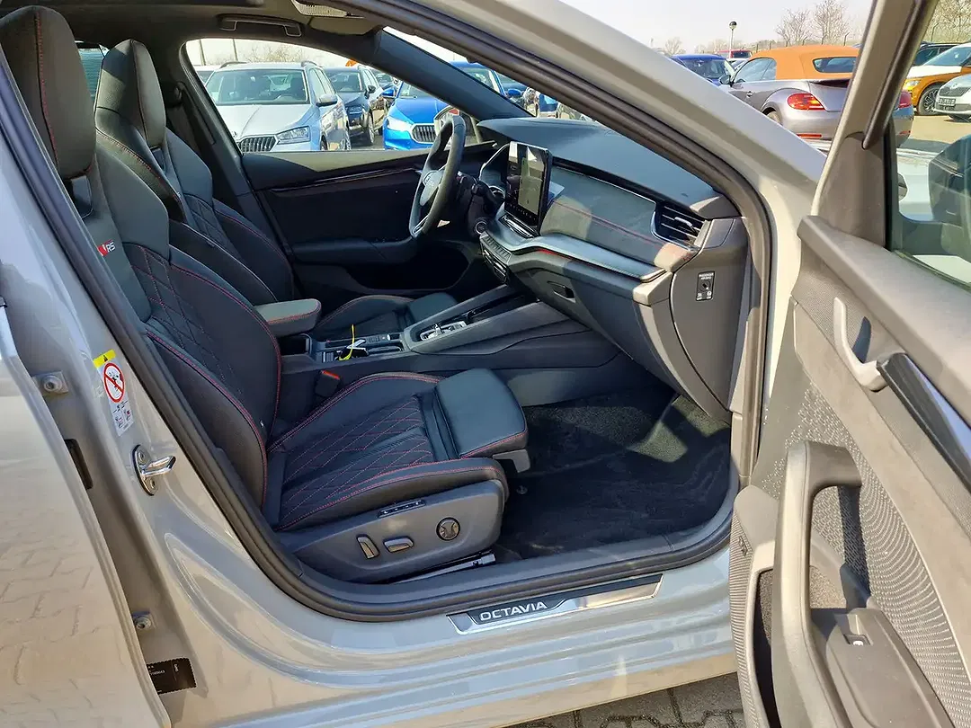 Skoda Octavia - Thumbnail 7
