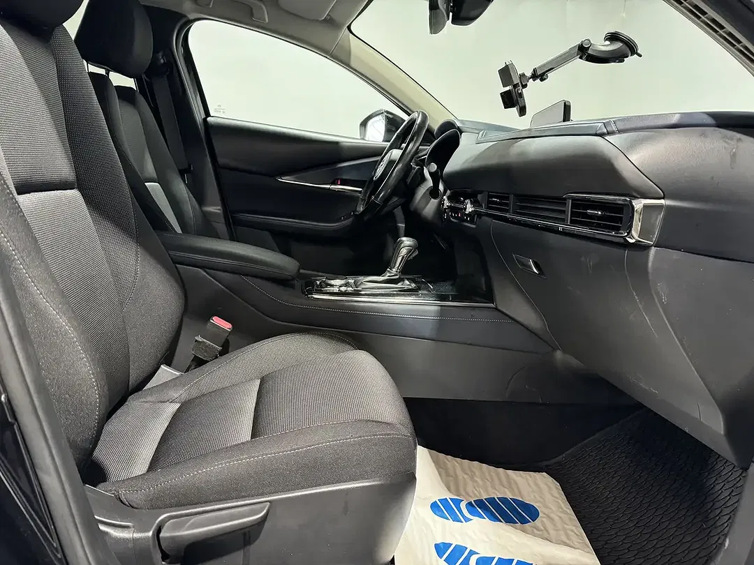 Mazda CX-30 - Thumbnail 8