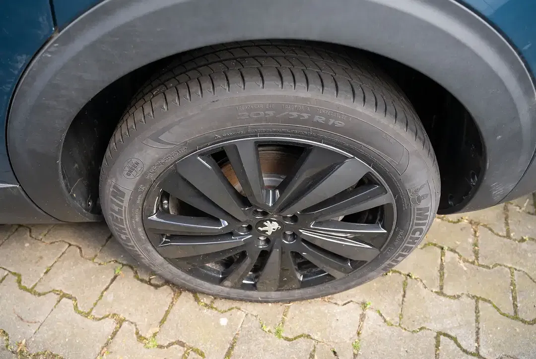 Peugeot 5008 - Thumbnail 14